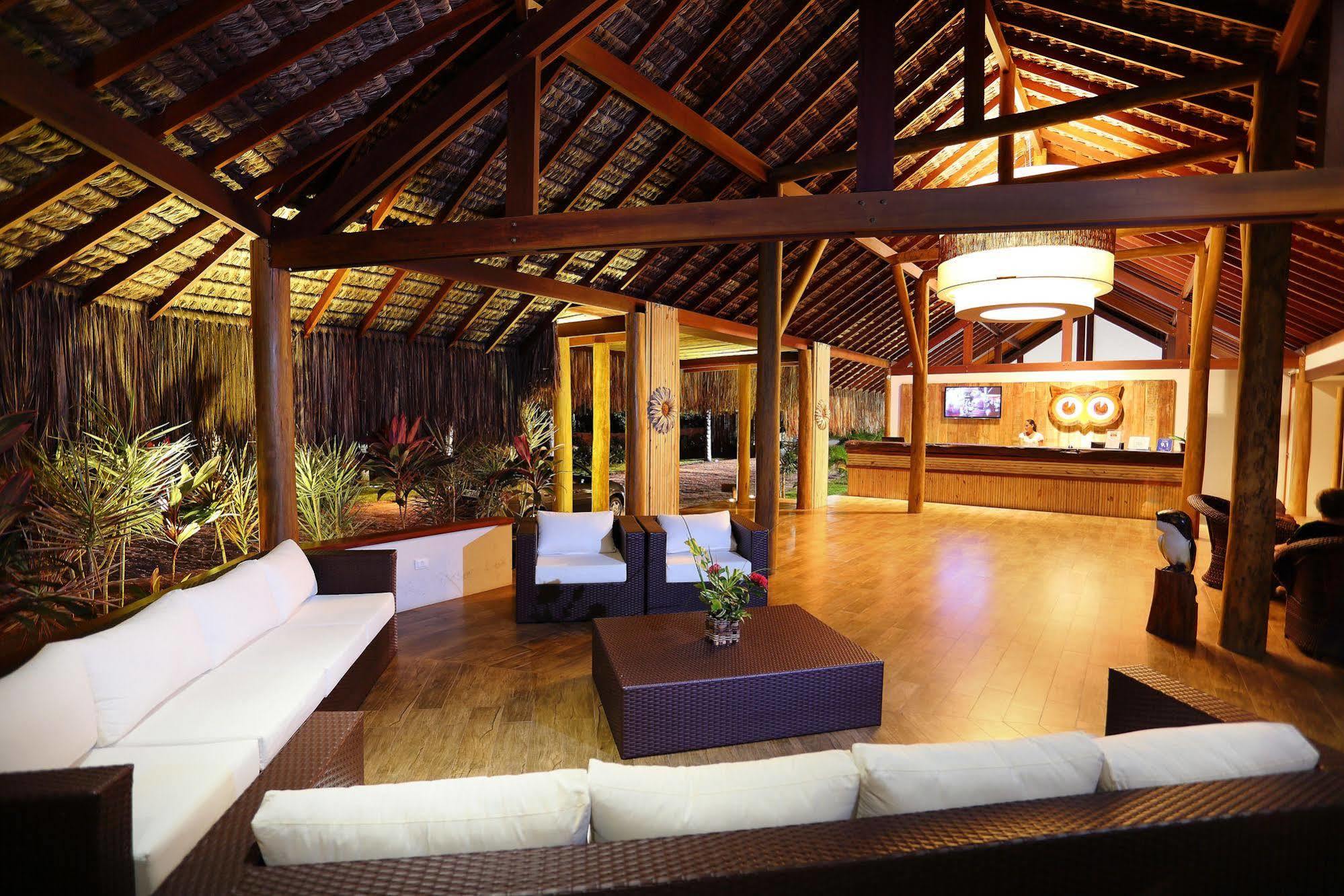 Toko Village Campo de férias